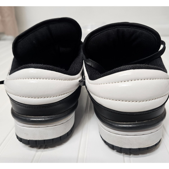 NIKE DUNK LOW PANDA Mens size 10 - Picture 7 of 9